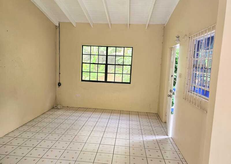 WhatsApp Image 2025-10-21 at 3.14.03 PM (2)