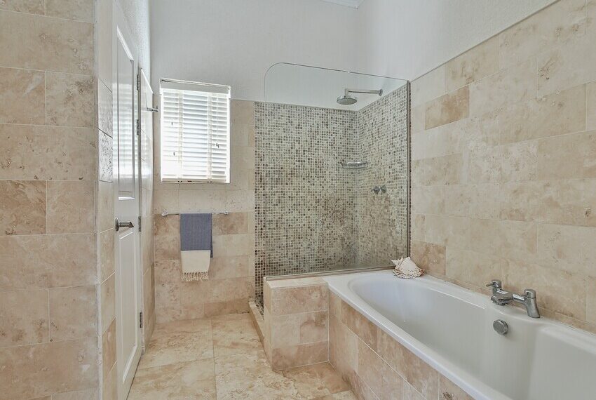 12 master ensuite