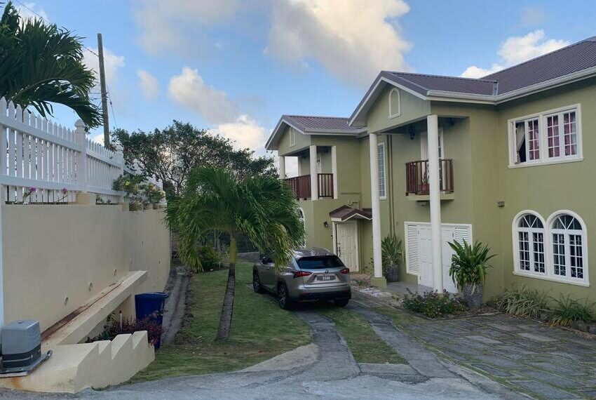 WhatsApp Image 2025-09-30 at 5.17.31 PM